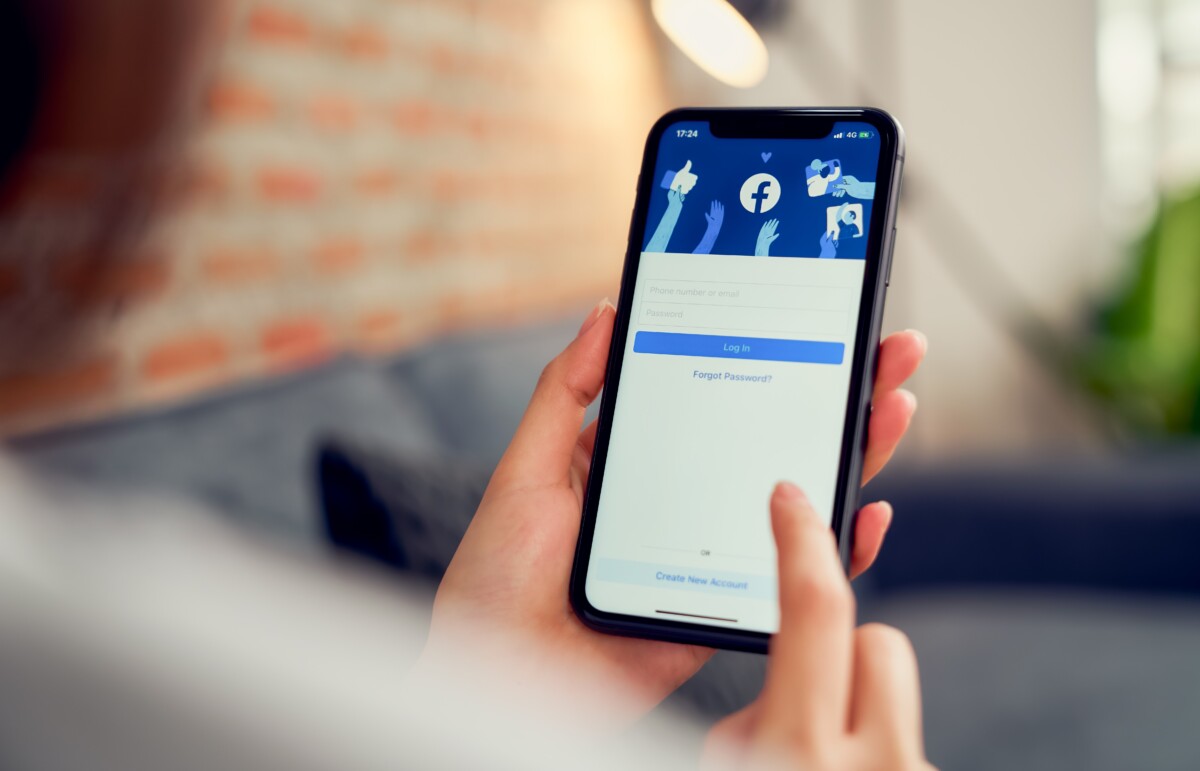 Facebook Ads are something you should have for your Equine Business.